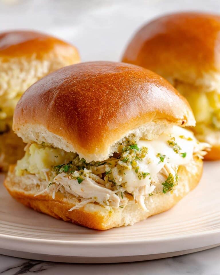 Cheesy Garlic Pesto Chicken Sliders Recipe